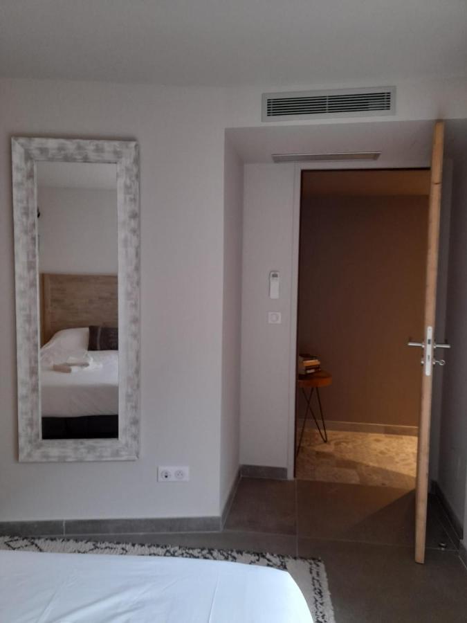 Apparts Et Lofts Bistrot Des Alpilles Сен-Ремі-де-Прованс Екстер'єр фото